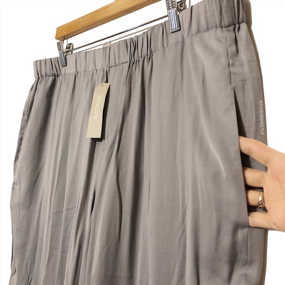 NWT Chico’s Silky Ankle Pants - Picture 3 of 12